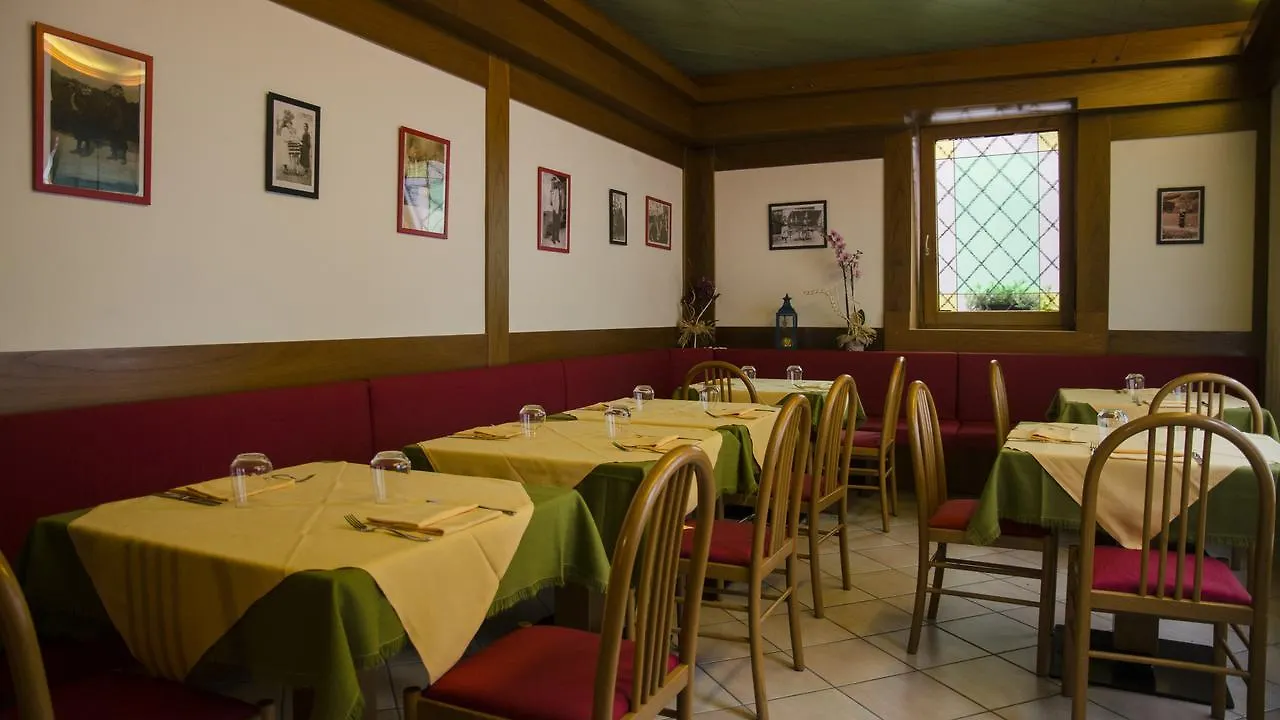فندق Stella D'Oro Lamon