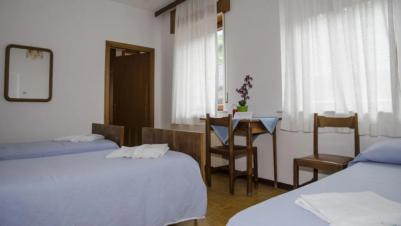 Stella D'Oro Hotel Lamon 2*,  Italy